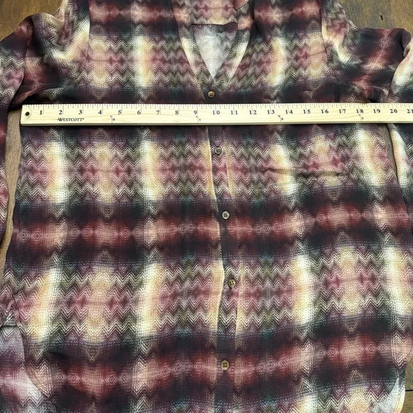 Haute Hippie 100% silk tribal print blouse. Size small. - Picture 7 of 11